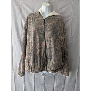White Birch Womens 2XL Reversible Camo Faux Shearling Zip Up Hoodie Jacket